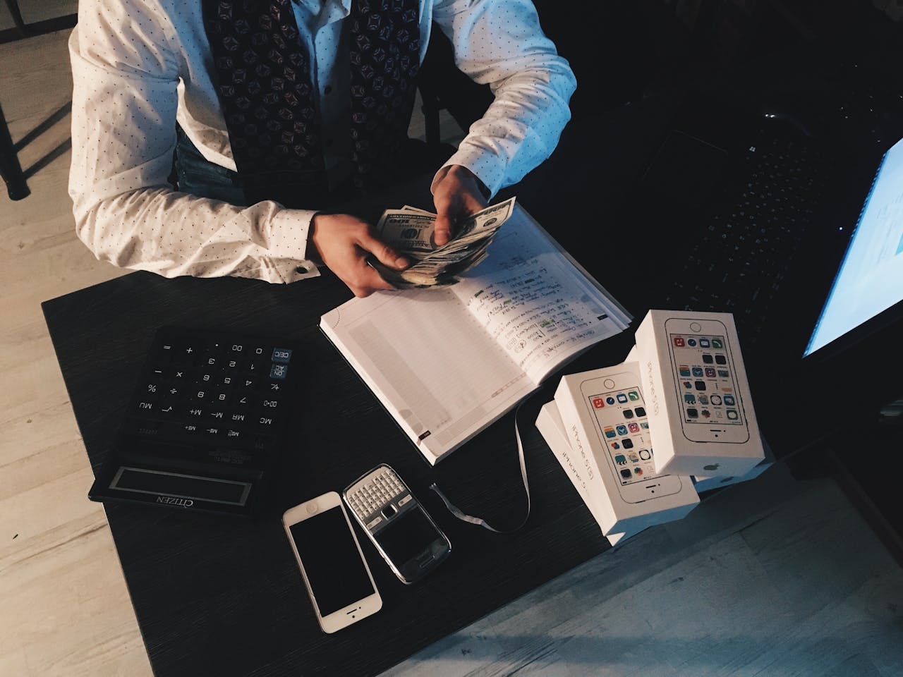 Professional accountant